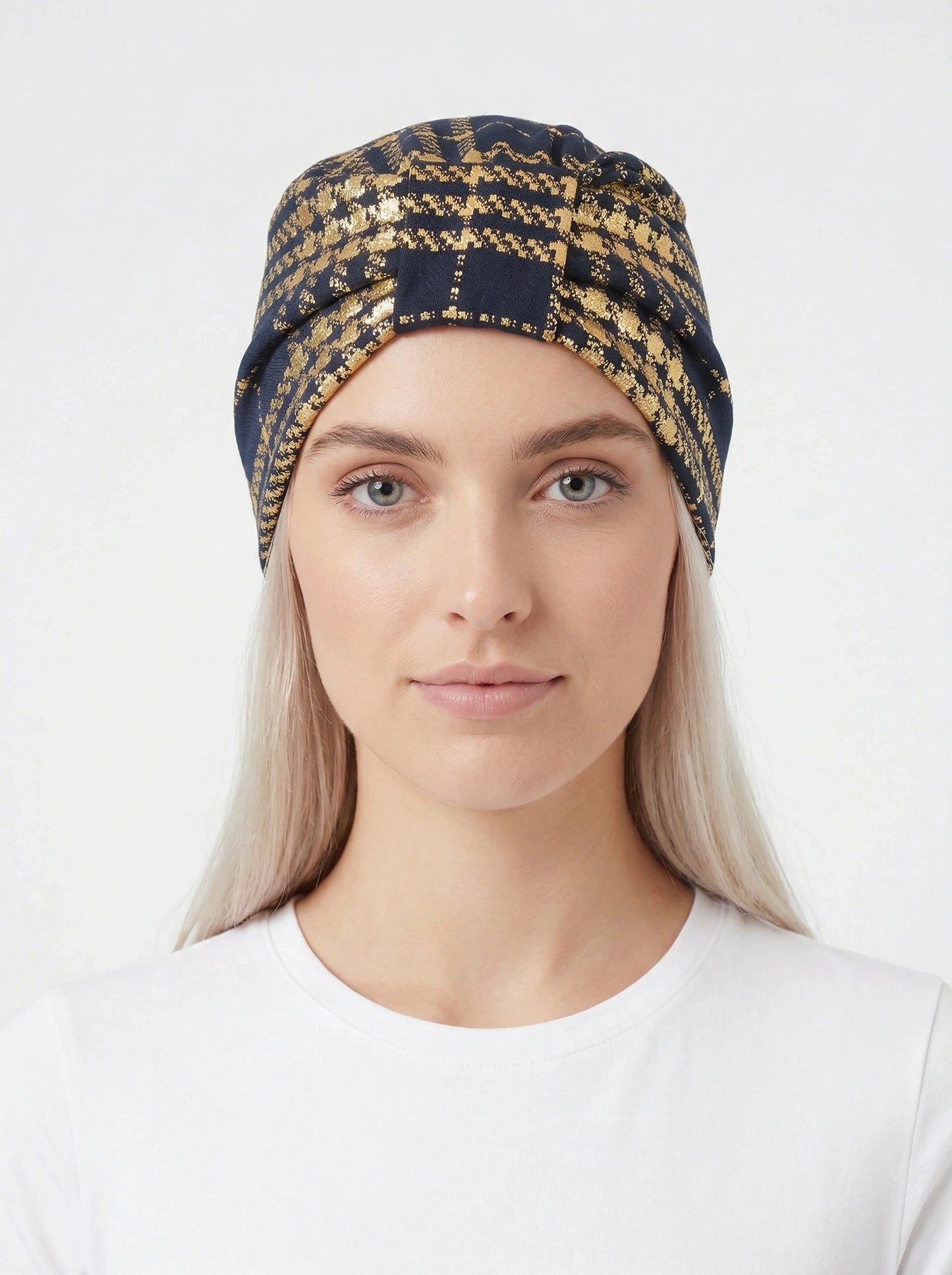 Turbante azul con dorado