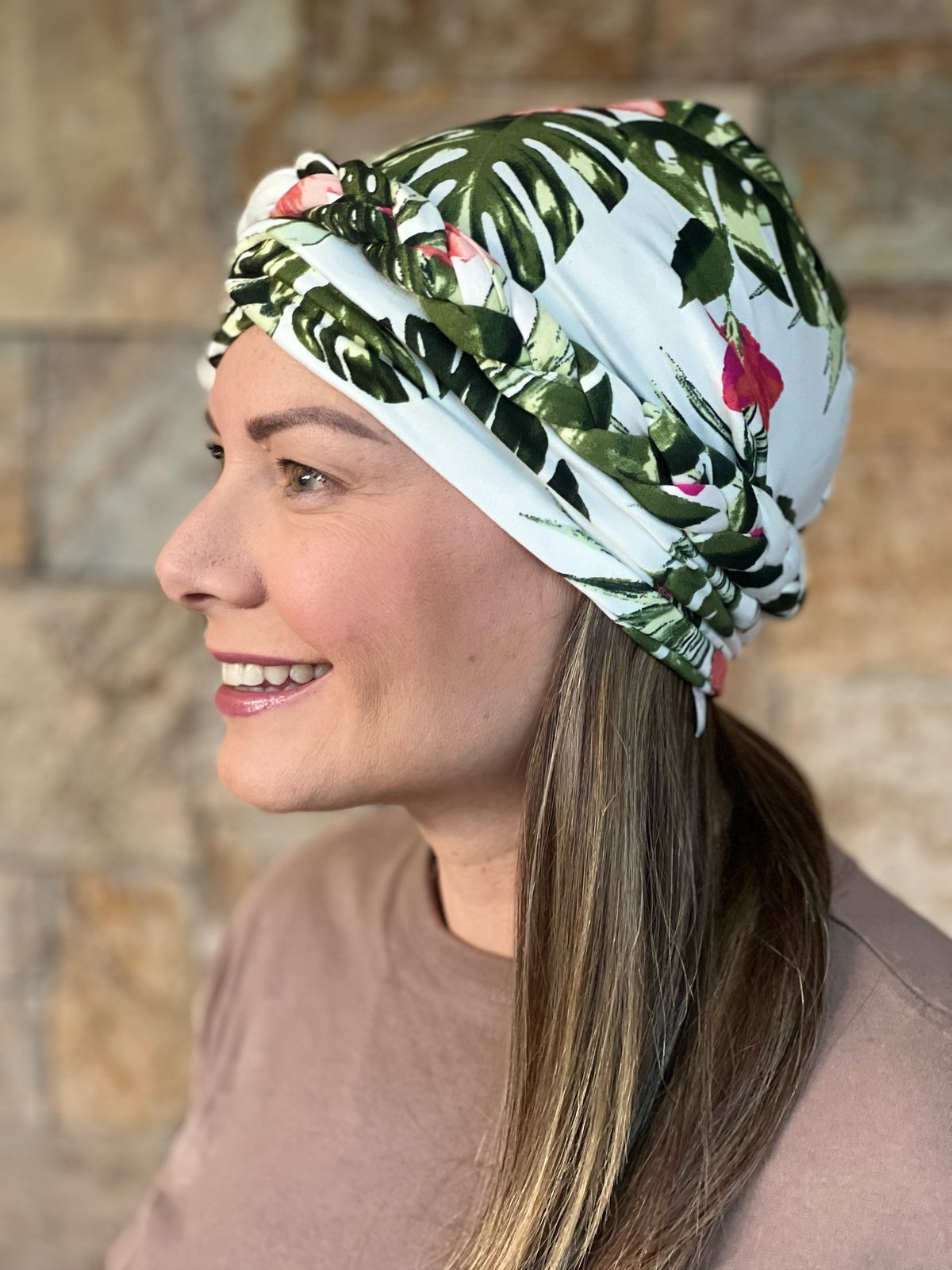 Turbante Entrelazado Trenzado Floral Blanco y Verde